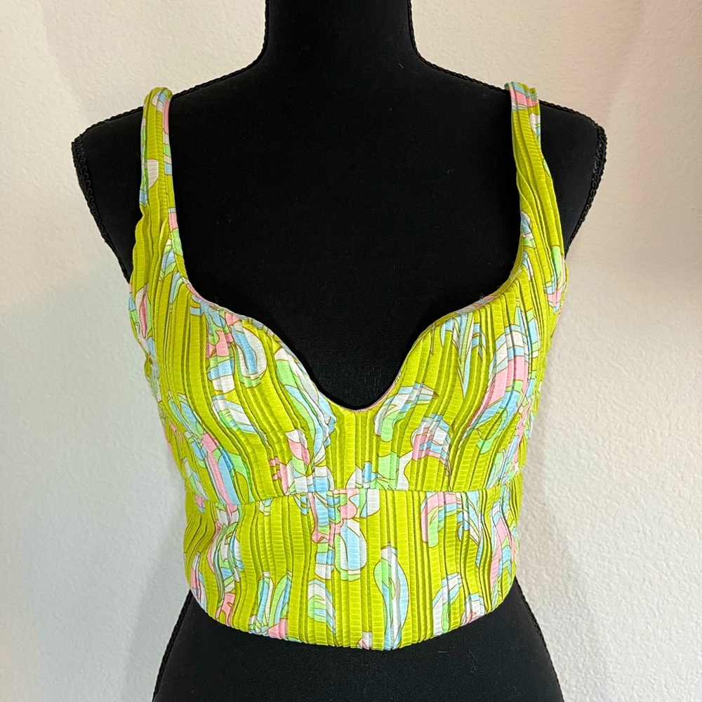 Zara Light Green Floral Print Sweetheart Neckline Cropped Tank